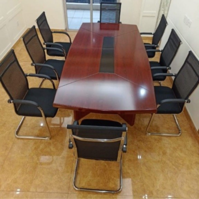 Boardroom table (10-seater)