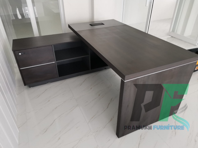 1.8M Executive Office Desk