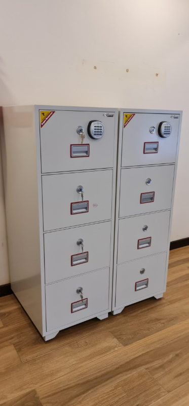 4 Drawer Diplomat Safe - Image 4