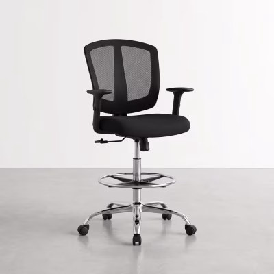 Cashier mesh office chair with breathable backrest and adjustable footrest